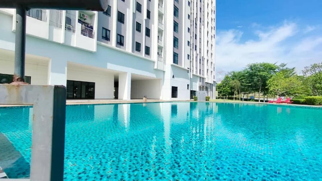 Theolive Family Suite @Klia By Honey Homestay Sepang Exterior foto
